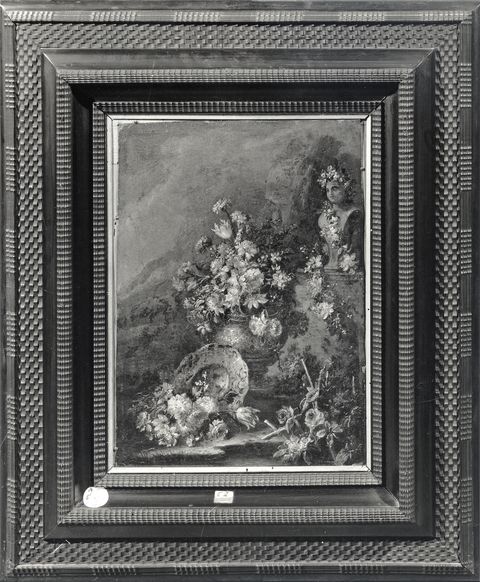 Anonimo — Lopez Gaspare - sec. XVIII - Natura morta con fiori, vaso e statua — insieme